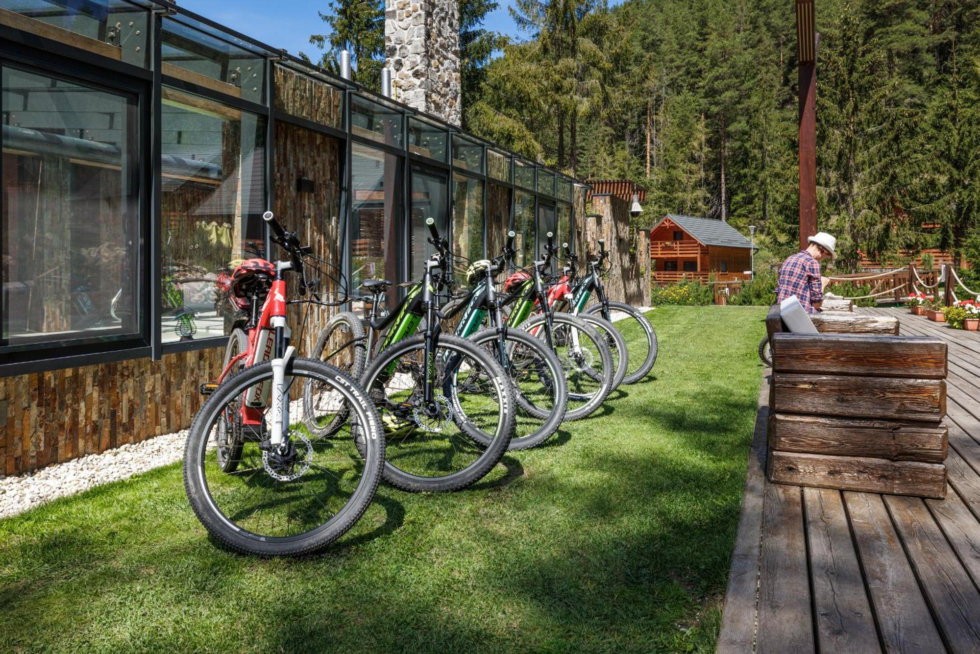 Lopusna Dolina Resort Свит Екстериор снимка